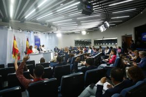 الصحة العامة والتعليم في المجتمع الإسباني