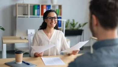 قانون جديد يُعيد الإنسانية للإدارة العمومية