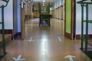 حلول مقترحة لمواجهة الفصل المدرسي في إسبانيا