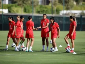 منتخب المغرب النسوي لكرة القدم في التدريبات