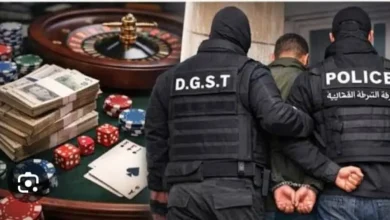 أمن فاس يفكك شبكة القمار السري ويكشف تورط خمسة موظفي شرطة.